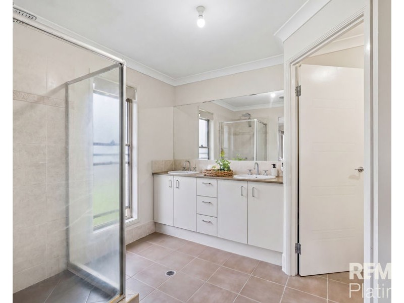 55 Creekside Drive, Narangba QLD 4504