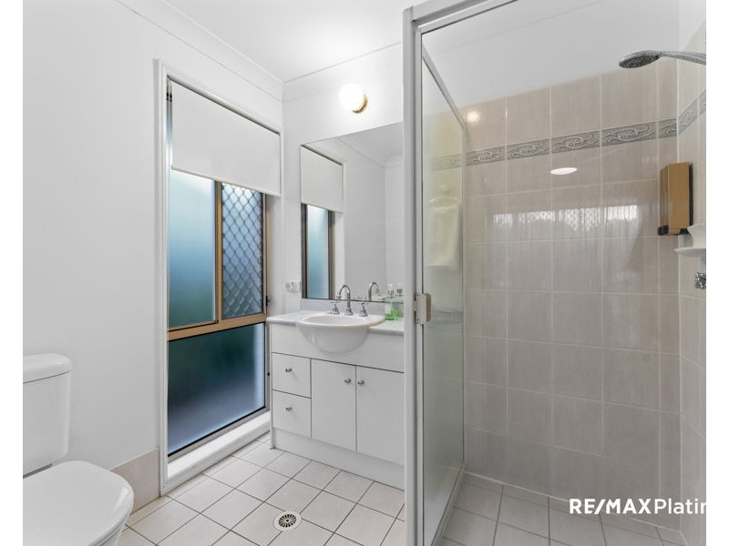 75 Kirri Avenue, Petrie QLD 4502