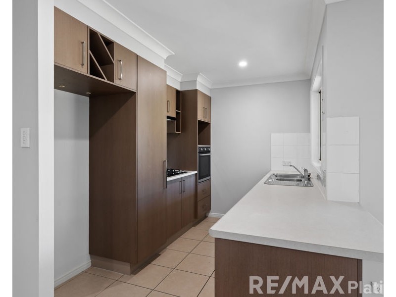 80 Lennon Boulevard, Narangba QLD 4504