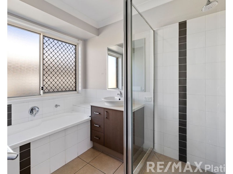 80 Lennon Boulevard, Narangba QLD 4504