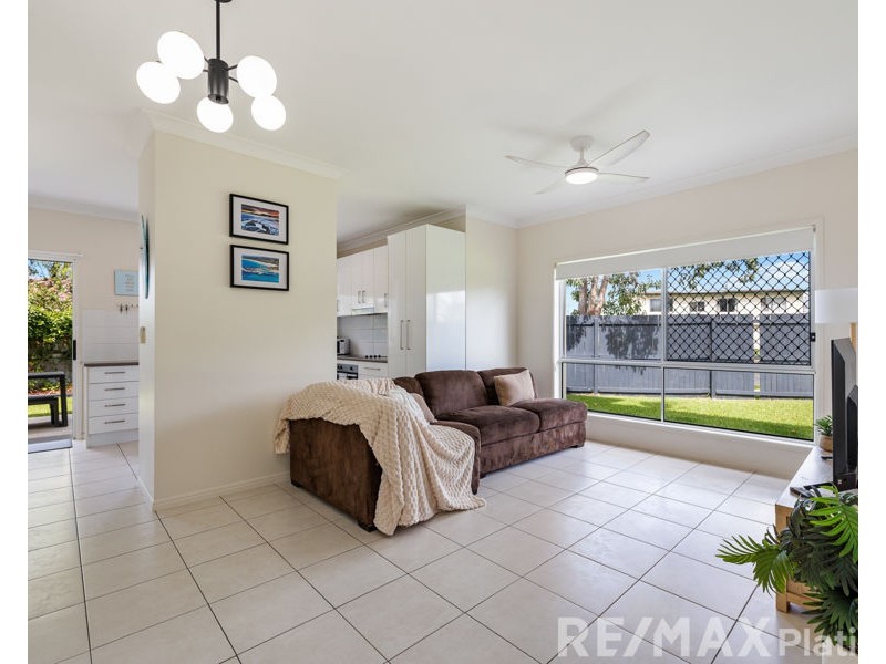 1&2/10 Grout Street, Caboolture QLD 4510