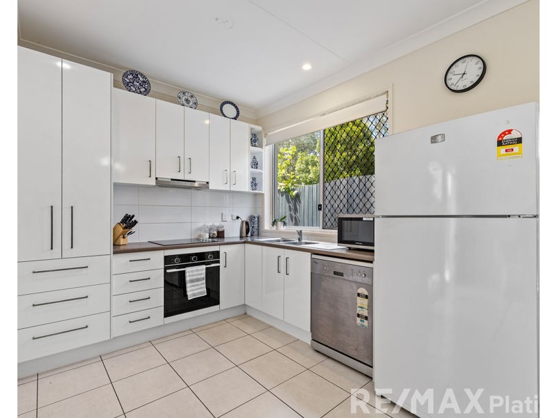 1&2/10 Grout Street, Caboolture QLD 4510