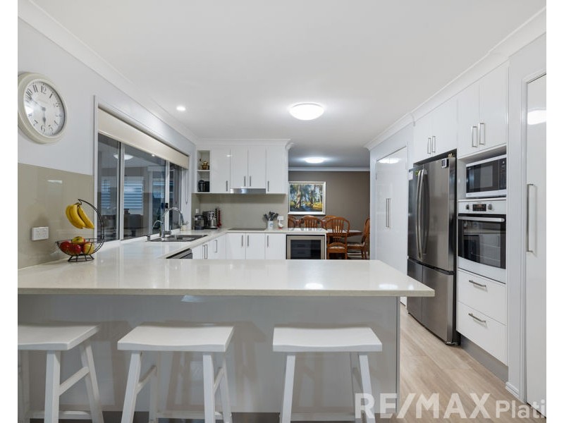 3 Tasman Court, Banksia Beach QLD 4507