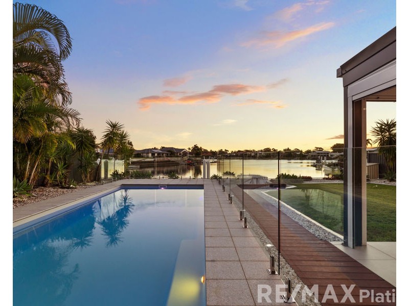 3 Tasman Court, Banksia Beach QLD 4507
