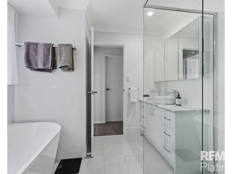 5 Butcherbird Court, Narangba QLD 4504