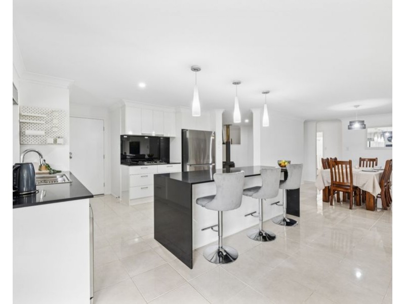 22 Satinash Street, Narangba QLD 4504