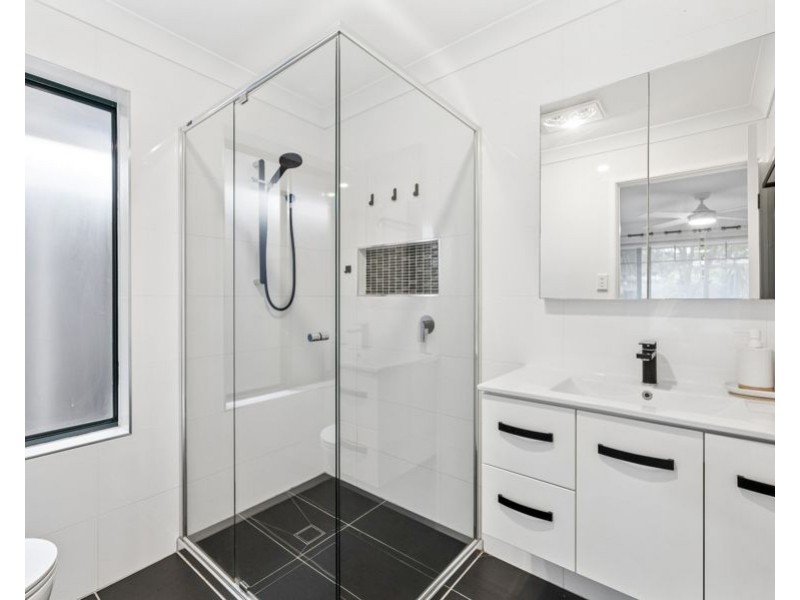 22 Satinash Street, Narangba QLD 4504