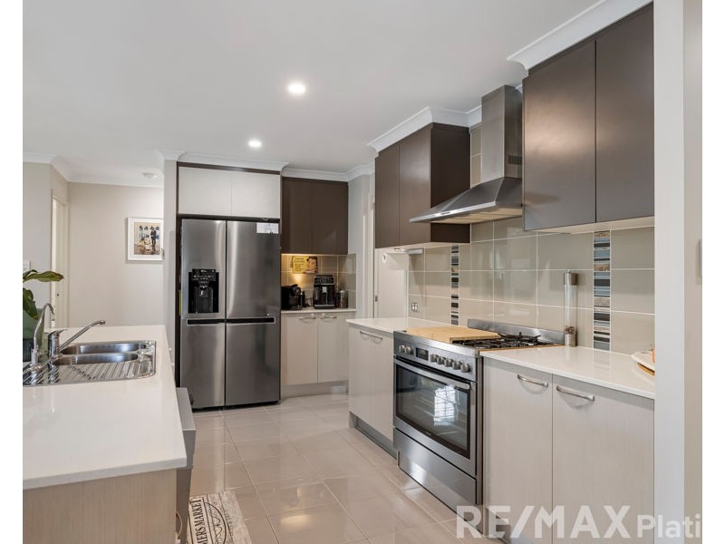 1 Imperial Crescent, Narangba QLD 4504