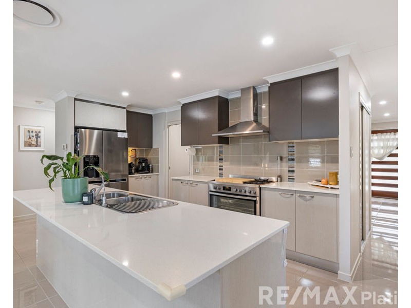 1 Imperial Crescent, Narangba QLD 4504