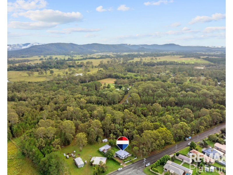 15 Leichhardt Street, Woodford QLD 4514