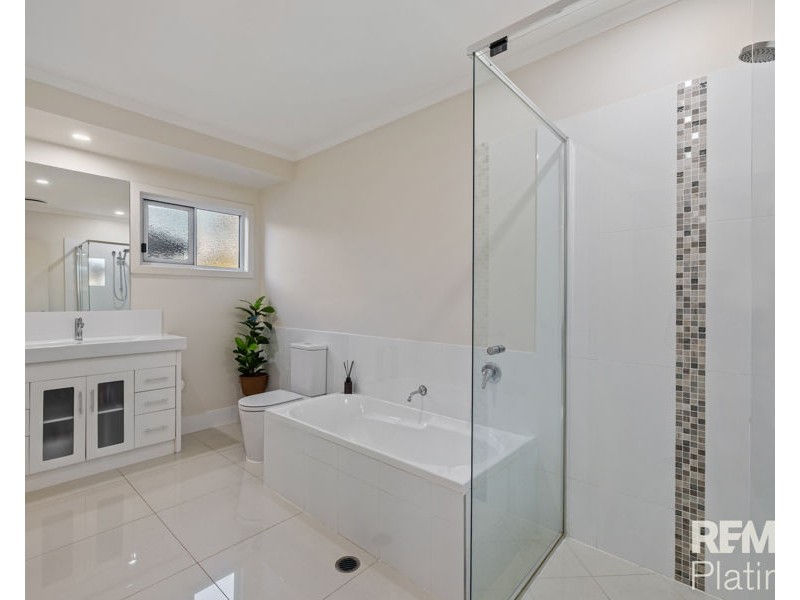 24 Telopea Place, Morayfield QLD 4506