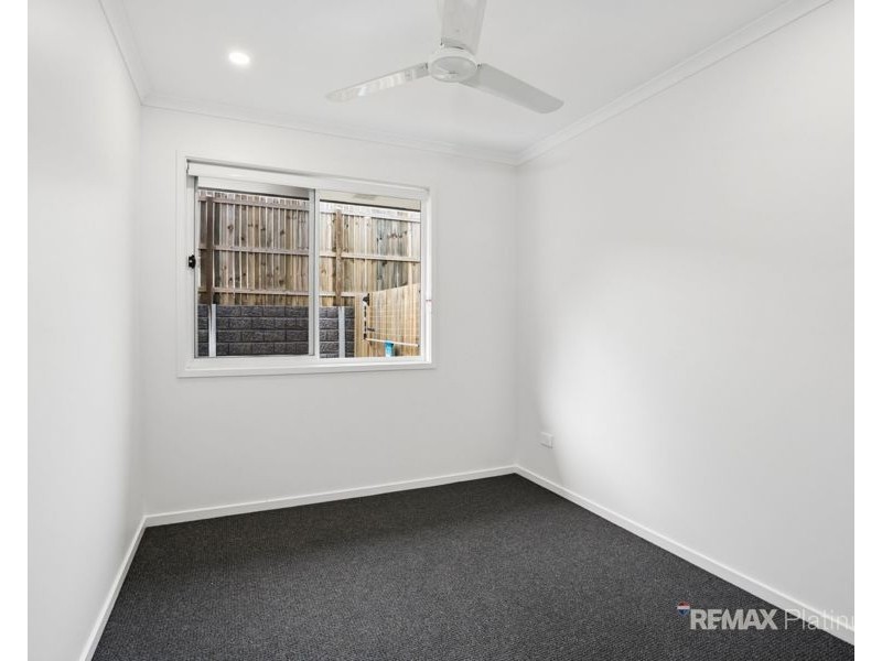 2/2 Opera Street, Narangba QLD 4504