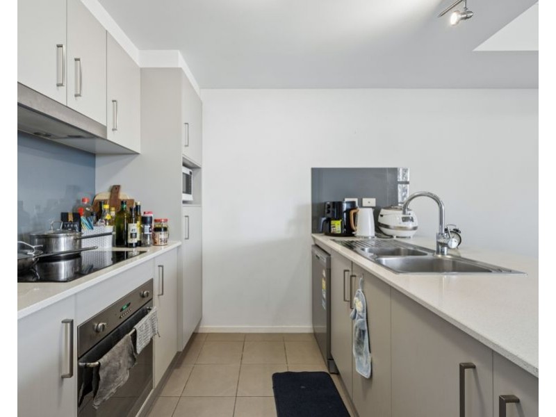 53/51 Playfield Street, Chermside QLD 4032