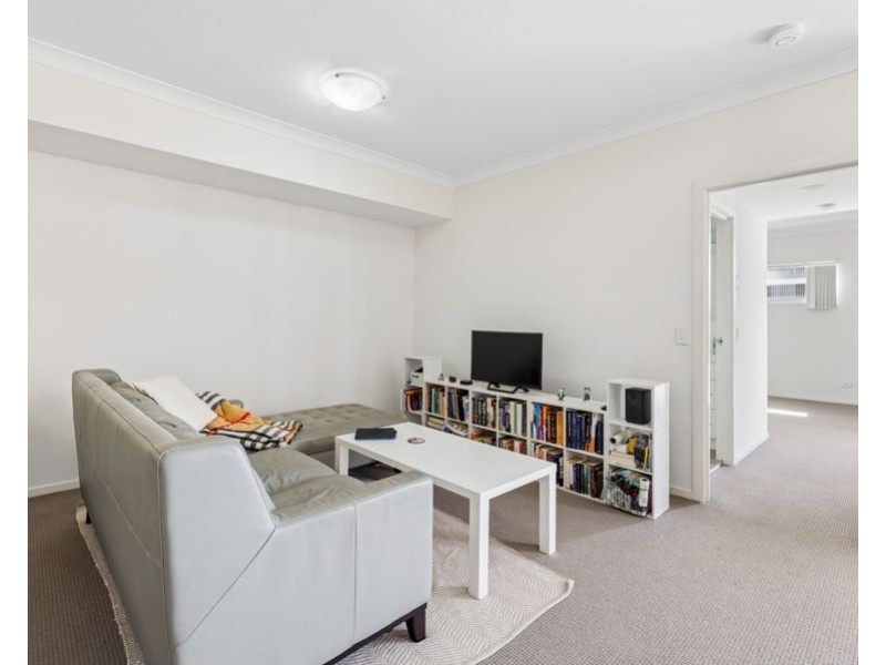 53/51 Playfield Street, Chermside QLD 4032
