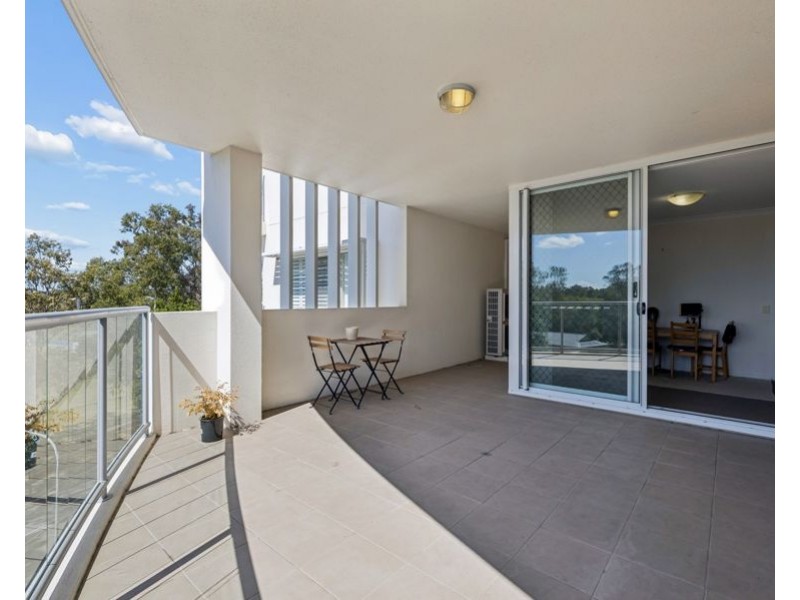 53/51 Playfield Street, Chermside QLD 4032
