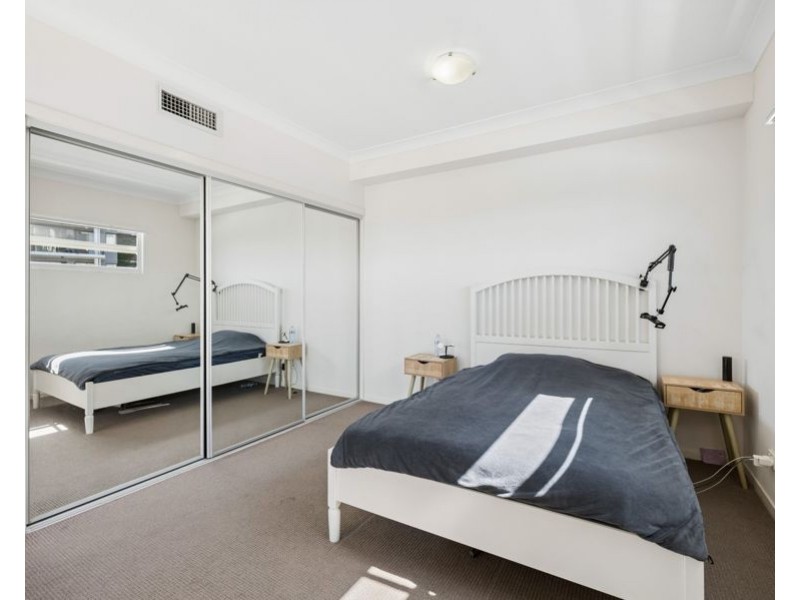 53/51 Playfield Street, Chermside QLD 4032