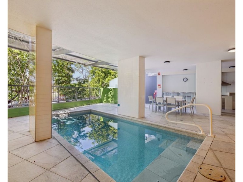 53/51 Playfield Street, Chermside QLD 4032