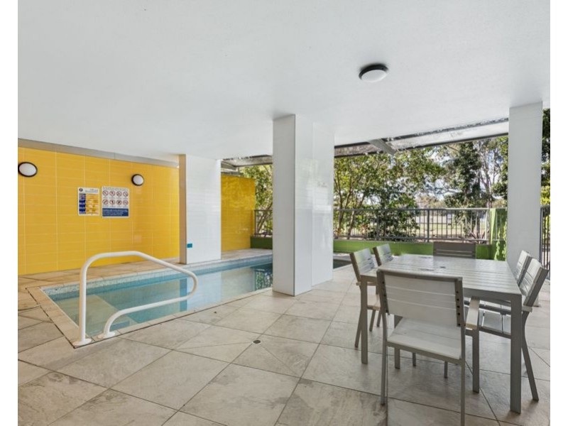 53/51 Playfield Street, Chermside QLD 4032