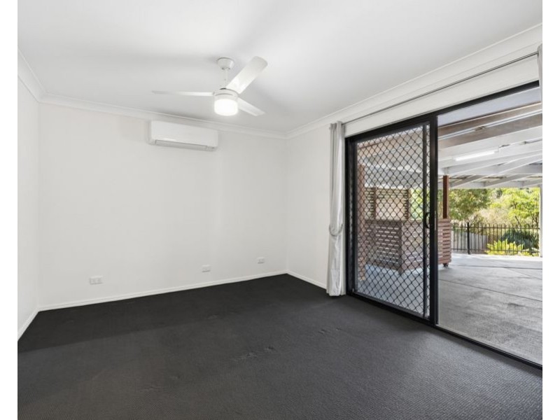 4 Mohr Court, Petrie QLD 4502