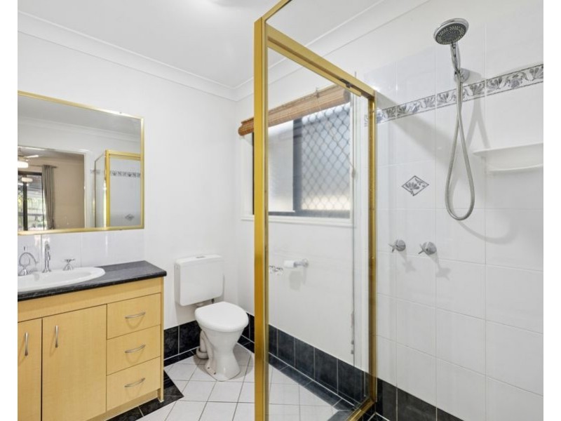4 Mohr Court, Petrie QLD 4502