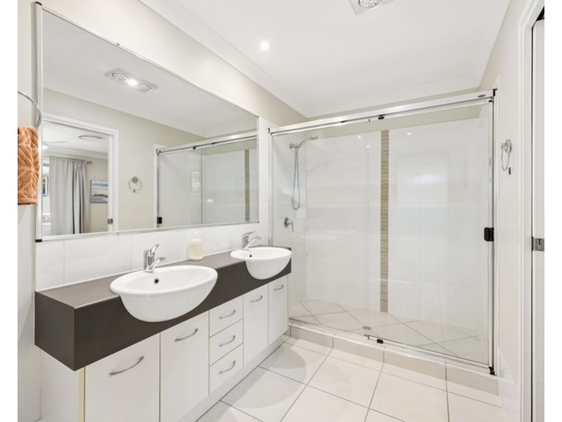 61 Wedgetail Circuit, Narangba QLD 4504