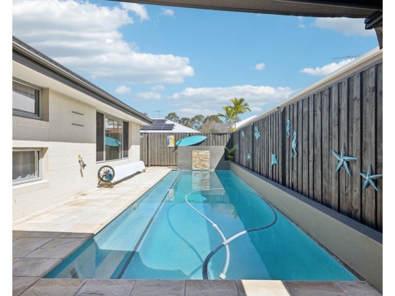 61 Wedgetail Circuit, Narangba QLD 4504
