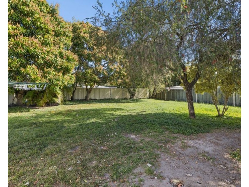 12 Elizabeth Street, Deception Bay QLD 4508