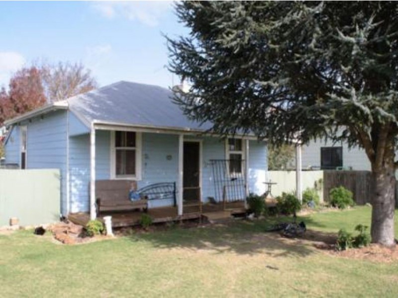 11 Vaughan Terrace, Nangwarry SA 5277