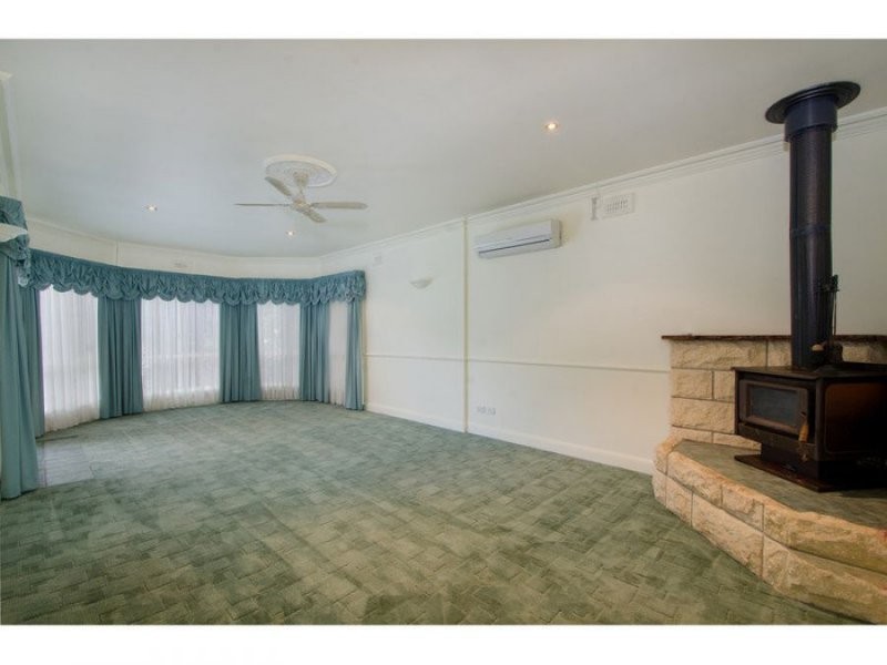 10 McIntosh Street, Mount Gambier SA 5290