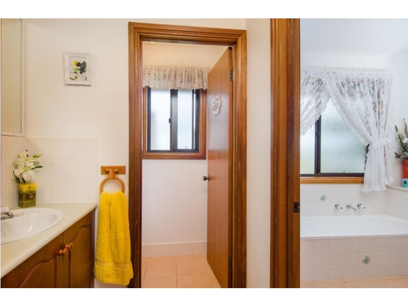 34 Kitty Temple Road, Mount Gambier SA 5290