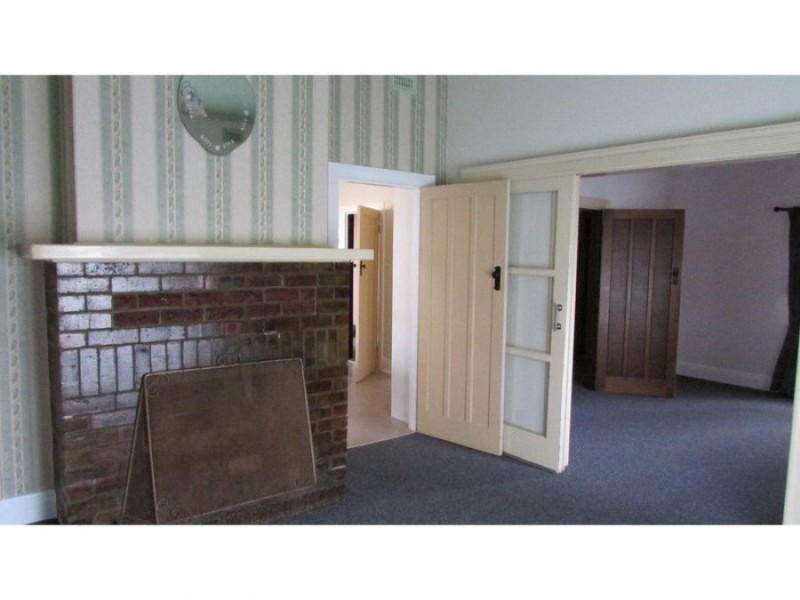 29 Jubilee Highway West, Mount Gambier SA 5290