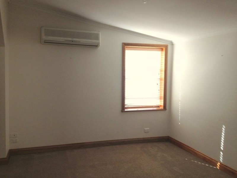 22 Doughty Street, Mount Gambier SA 5290