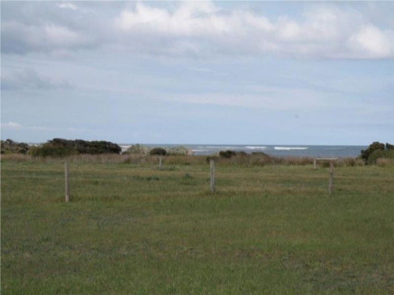 Lot 100 Eight Mile Creek Road, Eight Mile Creek SA 5291
