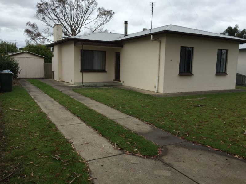 12 Barrett Avenue, Mount Gambier SA 5290