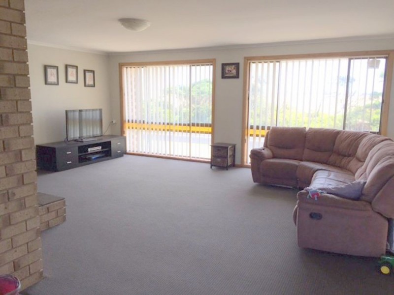 9-11 Eight Mile Creek Road, Racecourse Bay, Port Macdonnell SA 5291