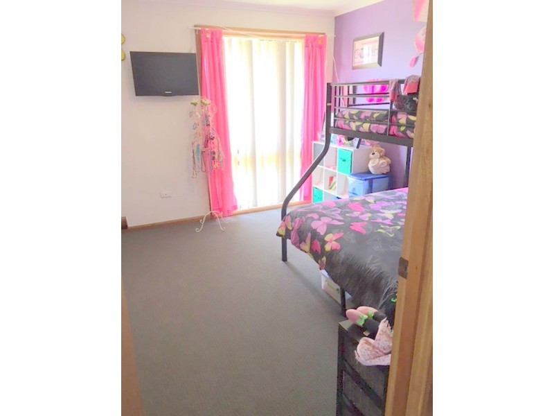 9-11 Eight Mile Creek Road, Racecourse Bay, Port Macdonnell SA 5291