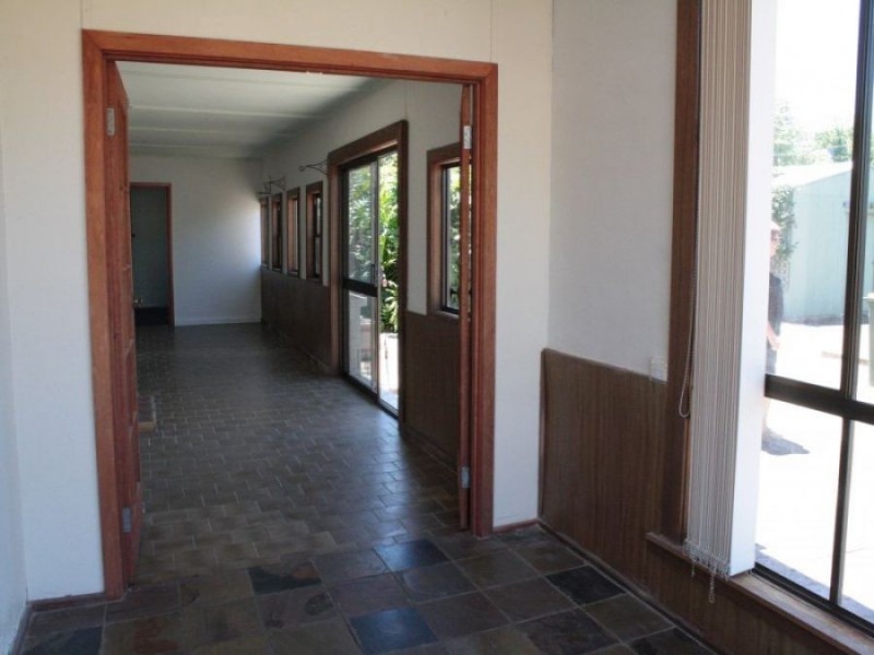 75 Church Street, Penola SA 5277