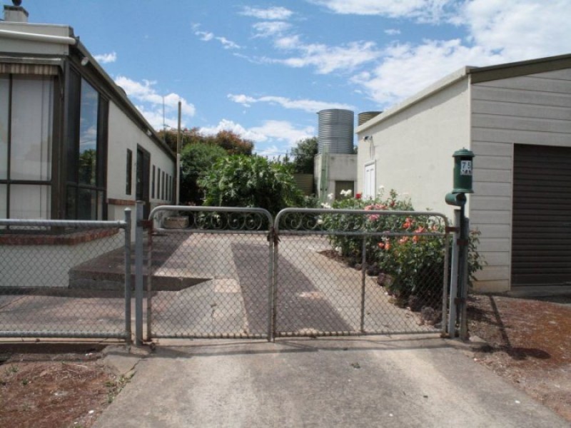 75 Church Street, Penola SA 5277