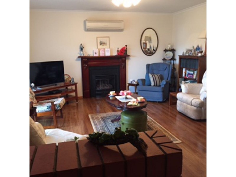 2 Varcoe Street, Beachport SA 5280