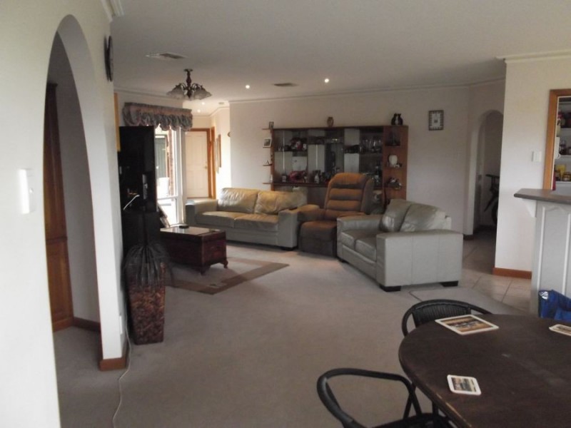 141 Sea Parade, Port Macdonnell SA 5291