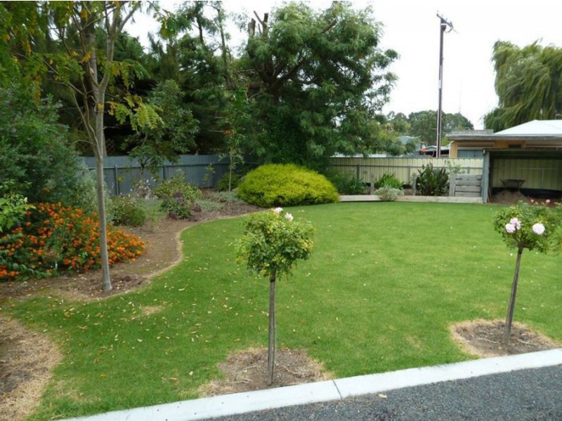 10 Adelaide Street, Kalangadoo SA 5278