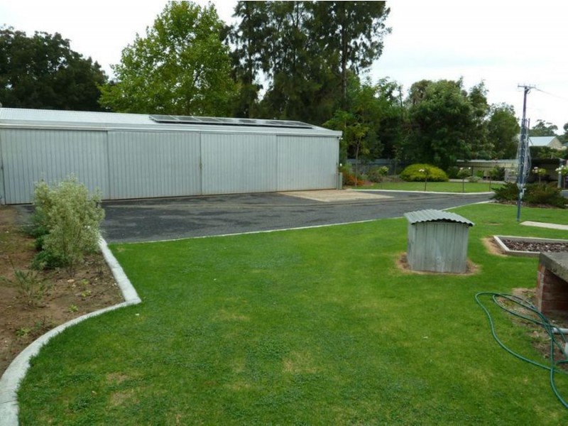 10 Adelaide Street, Kalangadoo SA 5278