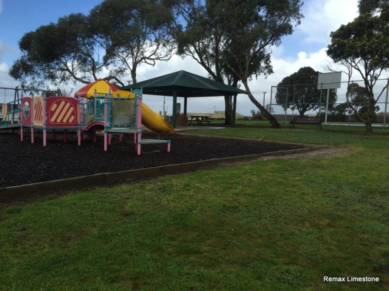 25 Hayes Crescent, Mount Gambier SA 5290