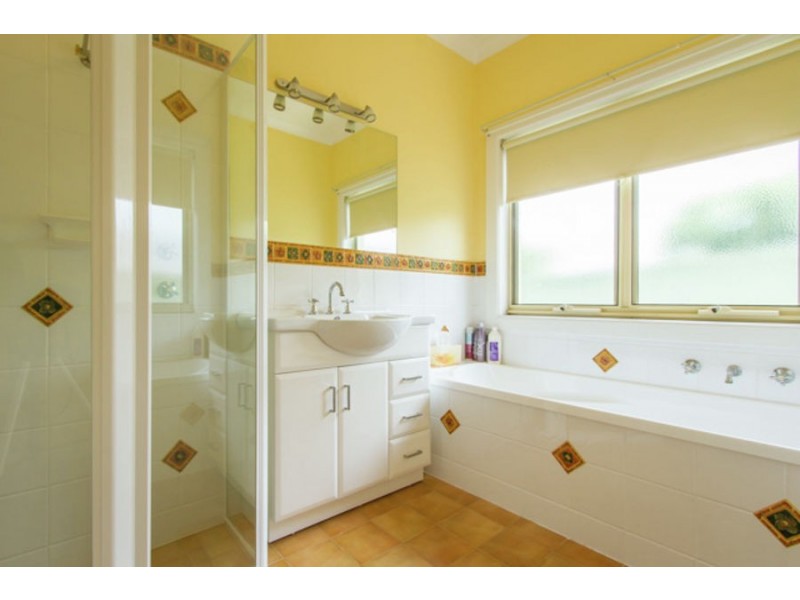 3 Henley Street, Mount Gambier SA 5290