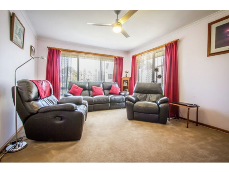 24 Sunset Drive, Mount Gambier SA 5290