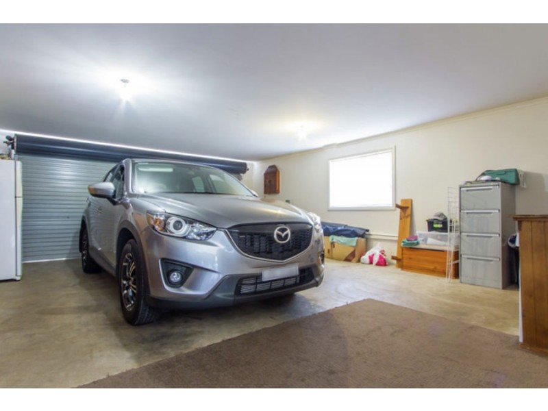 16 Woodhaven Place, Mount Gambier SA 5290