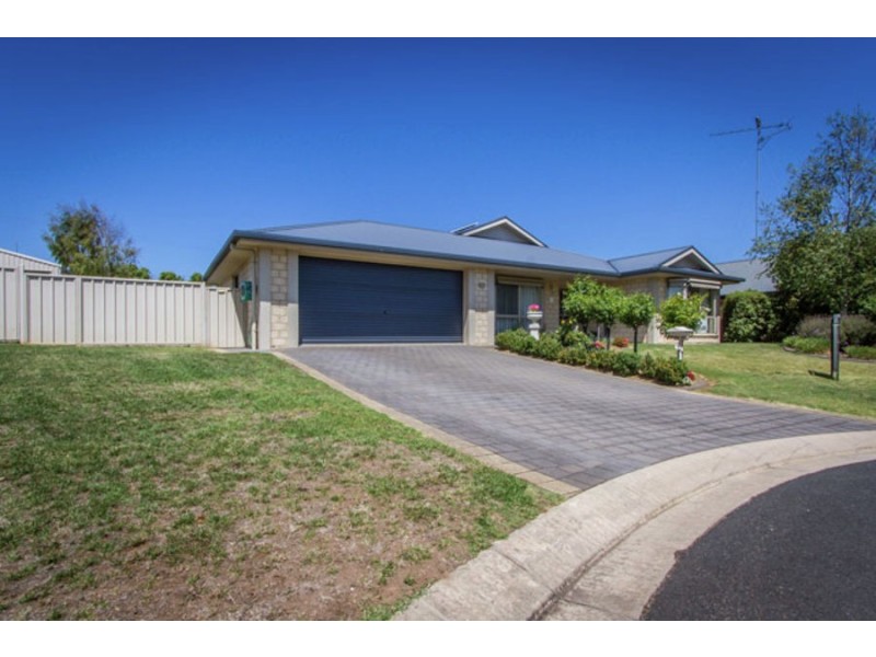 16 Woodhaven Place, Mount Gambier SA 5290