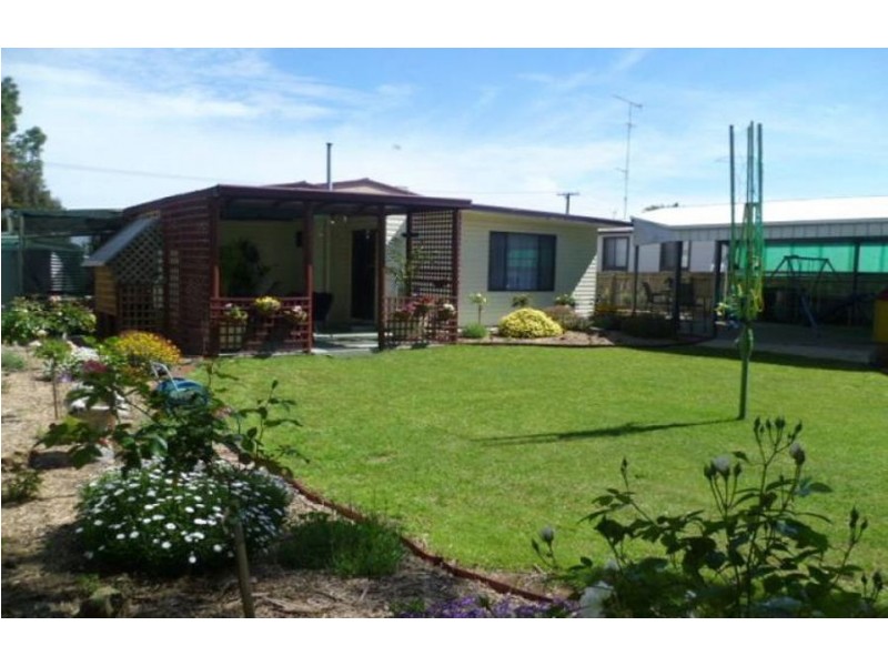 15 Coombe Street, Nangwarry SA 5277