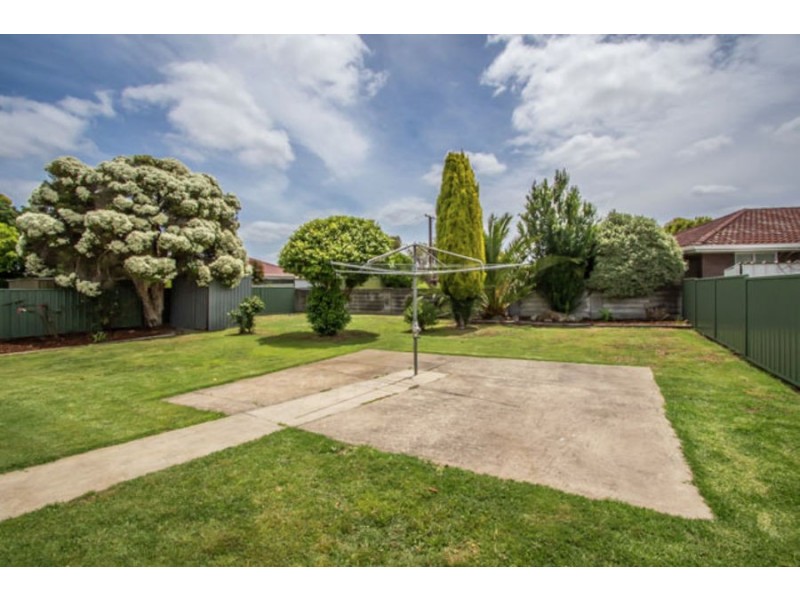 7 Coora Avenue, Mount Gambier SA 5290