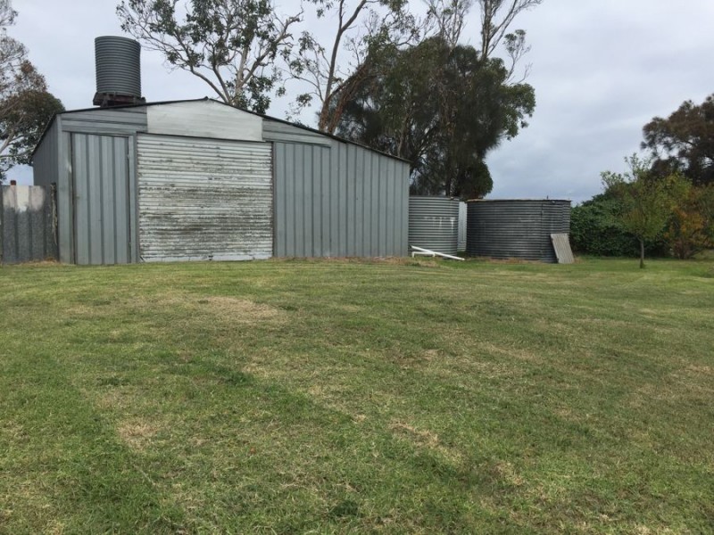 4 Perkins Road, Kongorong SA 5291